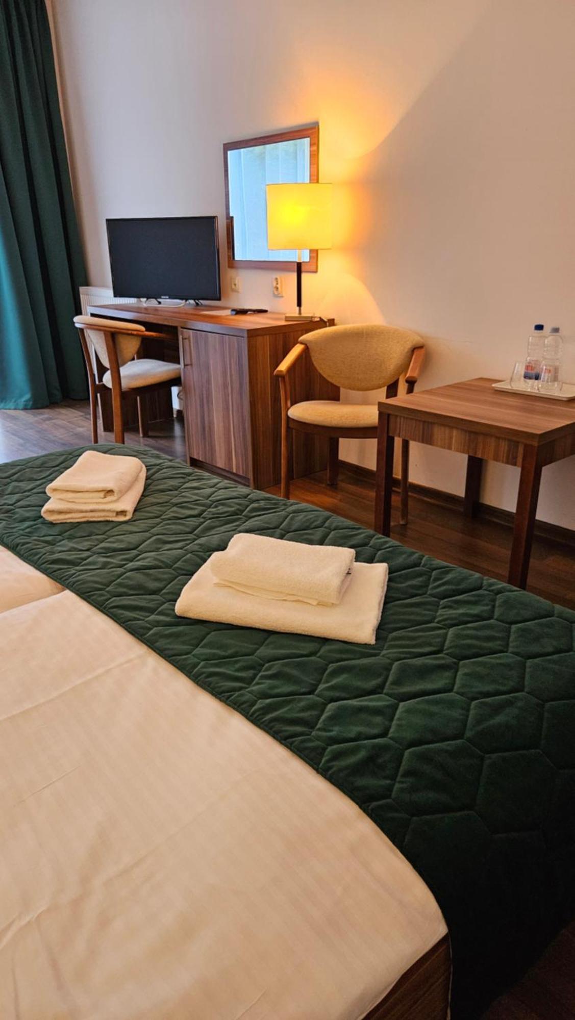 Bursztyn Spa Колобжег Экстерьер фото
